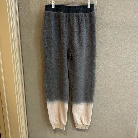 FEAT x Helen Owen Blanket Blend Crewneck obre Sweatshirt - Picture 7 of 7